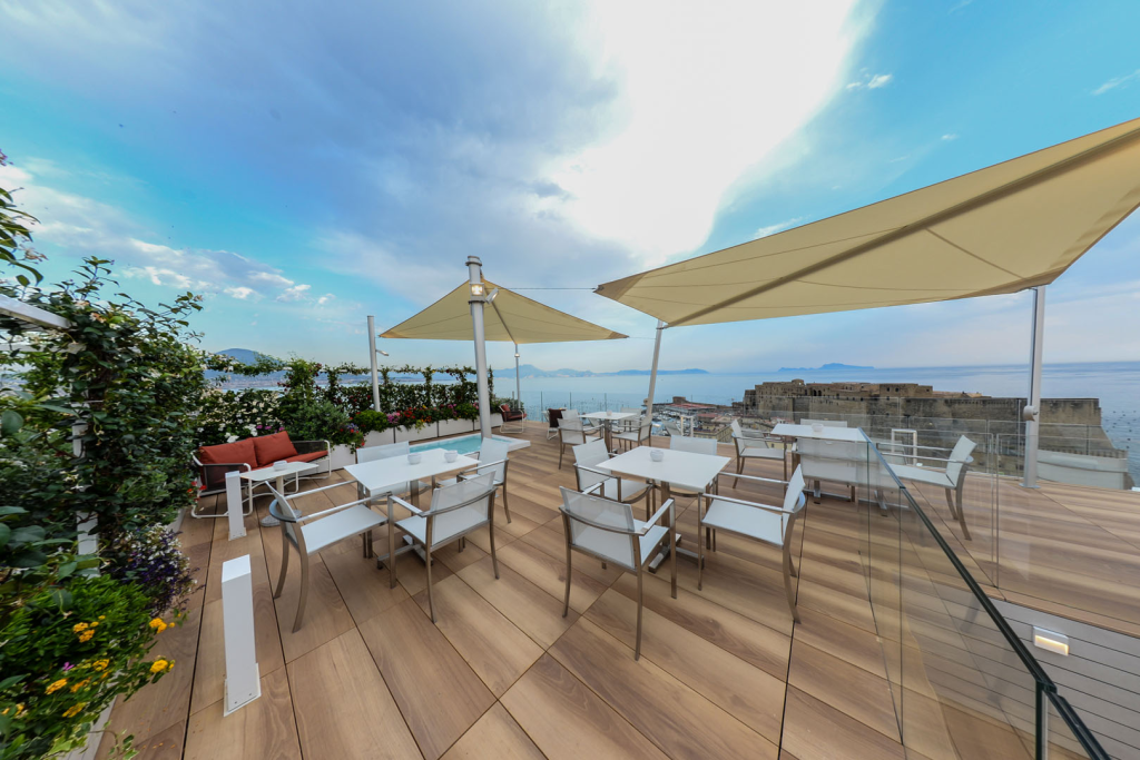Hotel Vesuvio - Napoli